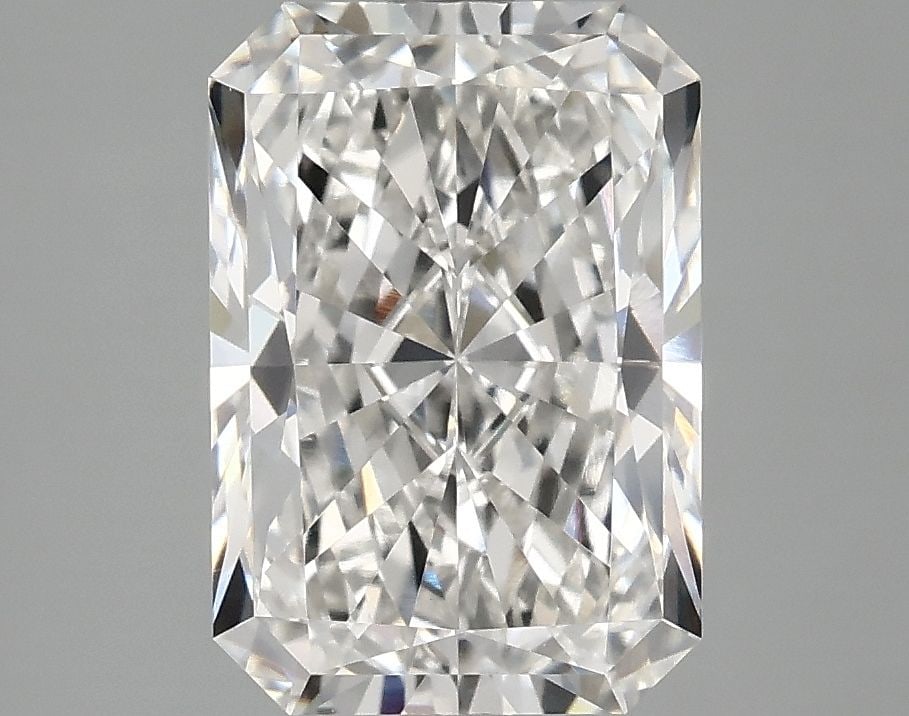 IGI Radiant 3.08ct G VVS2 - Loose Lab Diamond: IGI Radiant 3.08ct G VVS2 - Loose Lab Diamond Item Specifics: Source: This Is A Real Diamond Grown In A Lab Not Mined. Carat: 3.08 Cut: - Color: G Clarity: VVS2 Polish: EX Symmetry: EX Measurements: 1