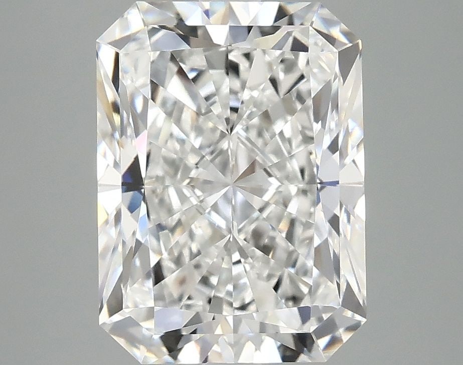 IGI Radiant 4.02ct E VVS2 - Loose Lab Diamond: IGI Radiant 4.02ct E VVS2 - Loose Lab Diamond Item Specifics: Source: This Is A Real Diamond Grown In A Lab Not Mined. Carat: 4.02 Cut: - Color: E Clarity: VVS2 Polish: EX Symmetry: EX Measurements: 1