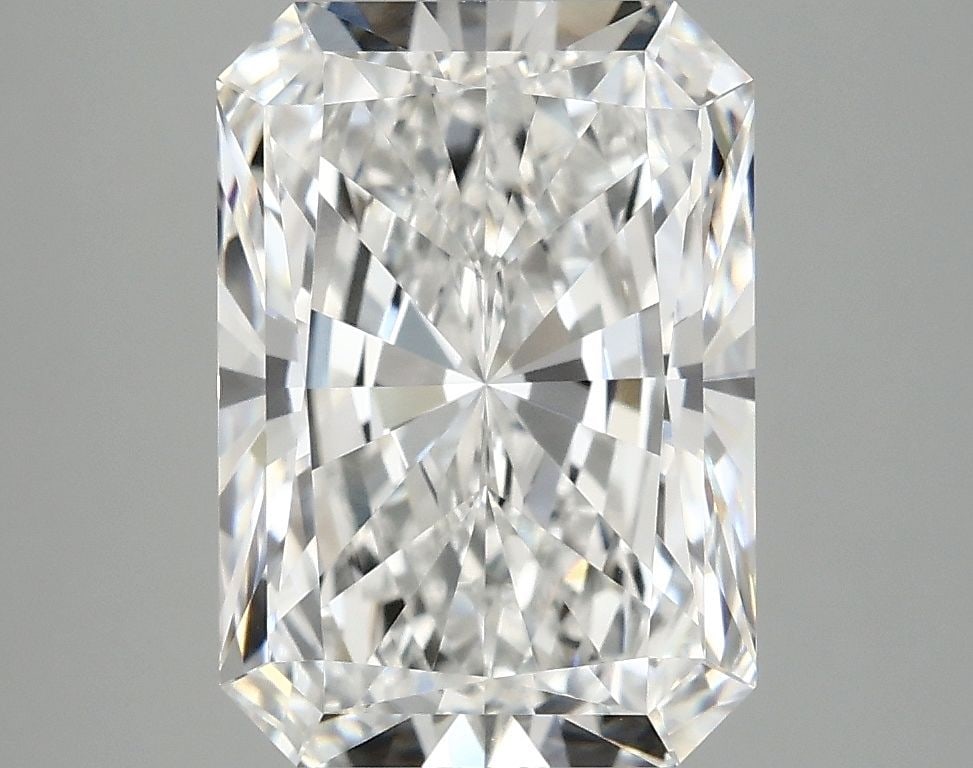 IGI Radiant 4.02ct E VVS2 - Loose Lab Diamond: IGI Radiant 4.02ct E VVS2 - Loose Lab Diamond Item Specifics: Source: This Is A Real Diamond Grown In A Lab Not Mined. Carat: 4.02 Cut: - Color: E Clarity: VVS2 Polish: EX Symmetry: EX Measurements: 1