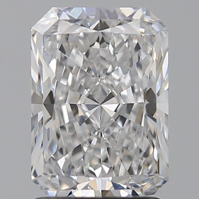 IGI Radiant 1.77ct E VVS2 - Loose Lab Diamond: IGI Radiant 1.77ct E VVS2 - Loose Lab Diamond Item Specifics: Source: This Is A Real Diamond Grown In A Lab Not Mined. Carat: 1.77 Cut: - Color: E Clarity: VVS2 Polish: EX Symmetry: EX Measurements: 8