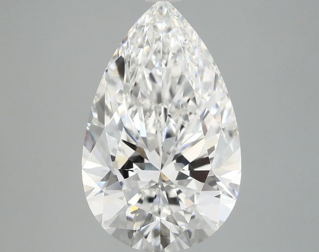 IGI Pear 5.08ct E VVS2 - Loose Lab Diamond: IGI Pear 5.08ct E VVS2 - Loose Lab Diamond Item Specifics: Source: This Is A Real Diamond Grown In A Lab Not Mined. Carat: 5.08 Cut: - Color: E Clarity: VVS2 Polish: EX Symmetry: EX Measurements: 15.3