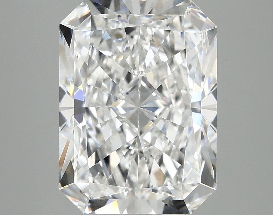 IGI Radiant 4.05ct E VVS2 - Loose Lab Diamond: IGI Radiant 4.05ct E VVS2 - Loose Lab Diamond Item Specifics: Source: This Is A Real Diamond Grown In A Lab Not Mined. Carat: 4.05 Cut: - Color: E Clarity: VVS2 Polish: EX Symmetry: EX Measurements: 1