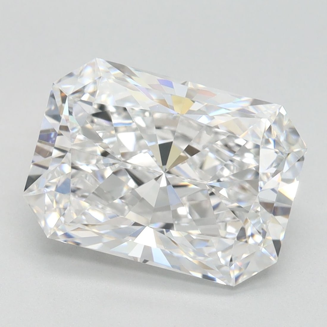 IGI Radiant 3.47ct D FL - Loose Lab Diamond: IGI Radiant 3.47ct D FL - Loose Lab Diamond Item Specifics: Source: This Is A Real Diamond Grown In A Lab Not Mined. Carat: 3.47 Cut: - Color: D Clarity: FL Polish: EX Symmetry: EX Measurements: 10.62
