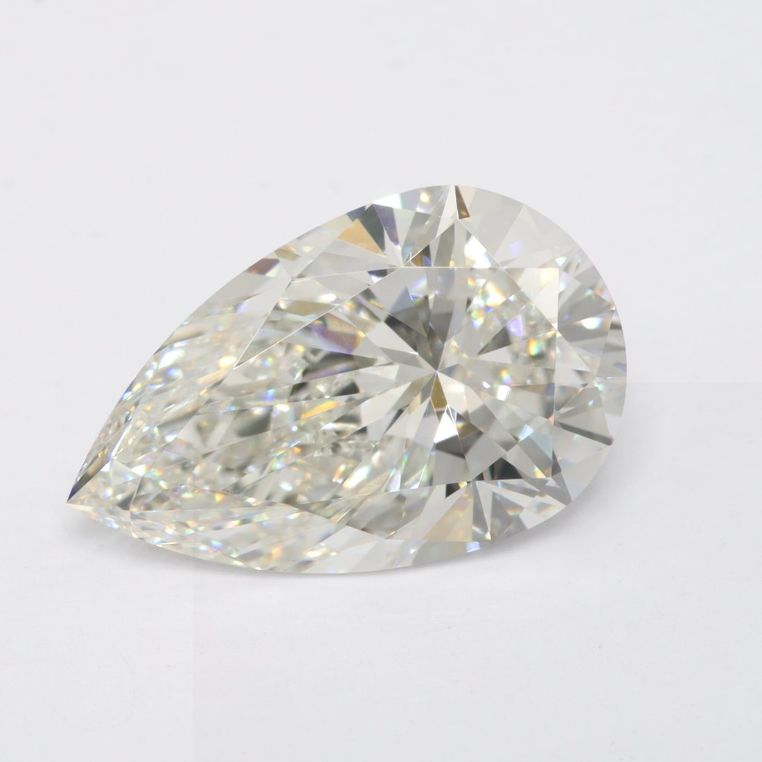 IGI Pear 4.04ct G VVS2 - Loose Lab Diamond: IGI Pear 4.04ct G VVS2 - Loose Lab Diamond Item Specifics: Source: This Is A Real Diamond Grown In A Lab Not Mined. Carat: 4.04 Cut: - Color: G Clarity: VVS2 Polish: EX Symmetry: EX Measurements: 14.1