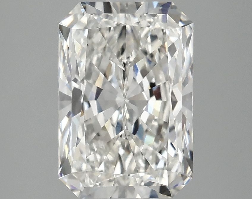 IGI Radiant 2.43ct G VVS2 - Loose Lab Diamond: IGI Radiant 2.43ct G VVS2 - Loose Lab Diamond Item Specifics: Source: This Is A Real Diamond Grown In A Lab Not Mined. Carat: 2.43 Cut: - Color: G Clarity: VVS2 Polish: EX Symmetry: EX Measurements: 9