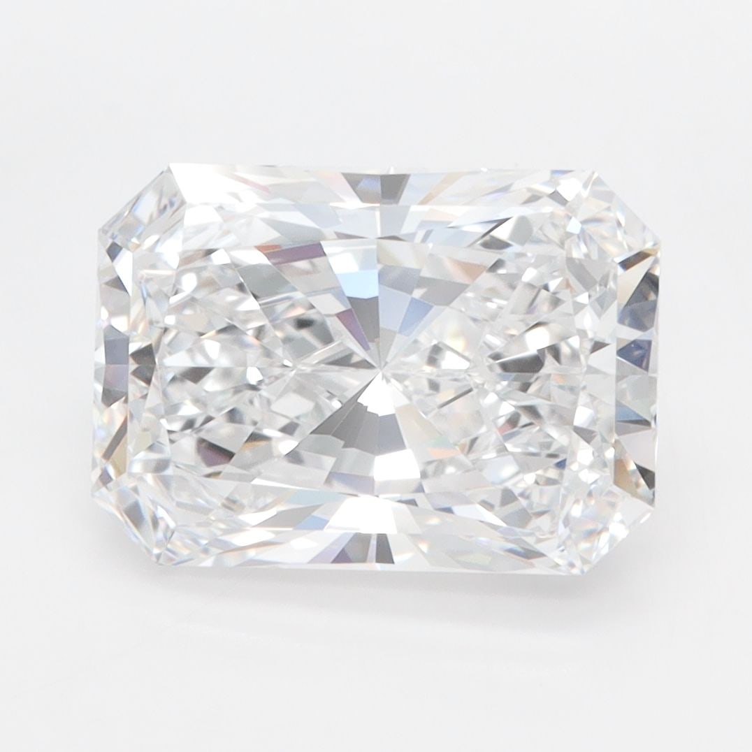 IGI Radiant 3.89ct D IF - Loose Lab Diamond: IGI Radiant 3.89ct D IF - Loose Lab Diamond Item Specifics: Source: This Is A Real Diamond Grown In A Lab Not Mined. Carat: 3.89 Cut: - Color: D Clarity: IF Polish: EX Symmetry: EX Measurements: