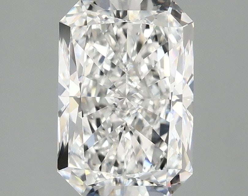 IGI Radiant 2.51ct E VVS1 - Loose Lab Diamond: IGI Radiant 2.51ct E VVS1 - Loose Lab Diamond Item Specifics: Source: This Is A Real Diamond Grown In A Lab Not Mined. Carat: 2.51 Cut: - Color: E Clarity: VVS1 Polish: EX Symmetry: EX Measurements: 9