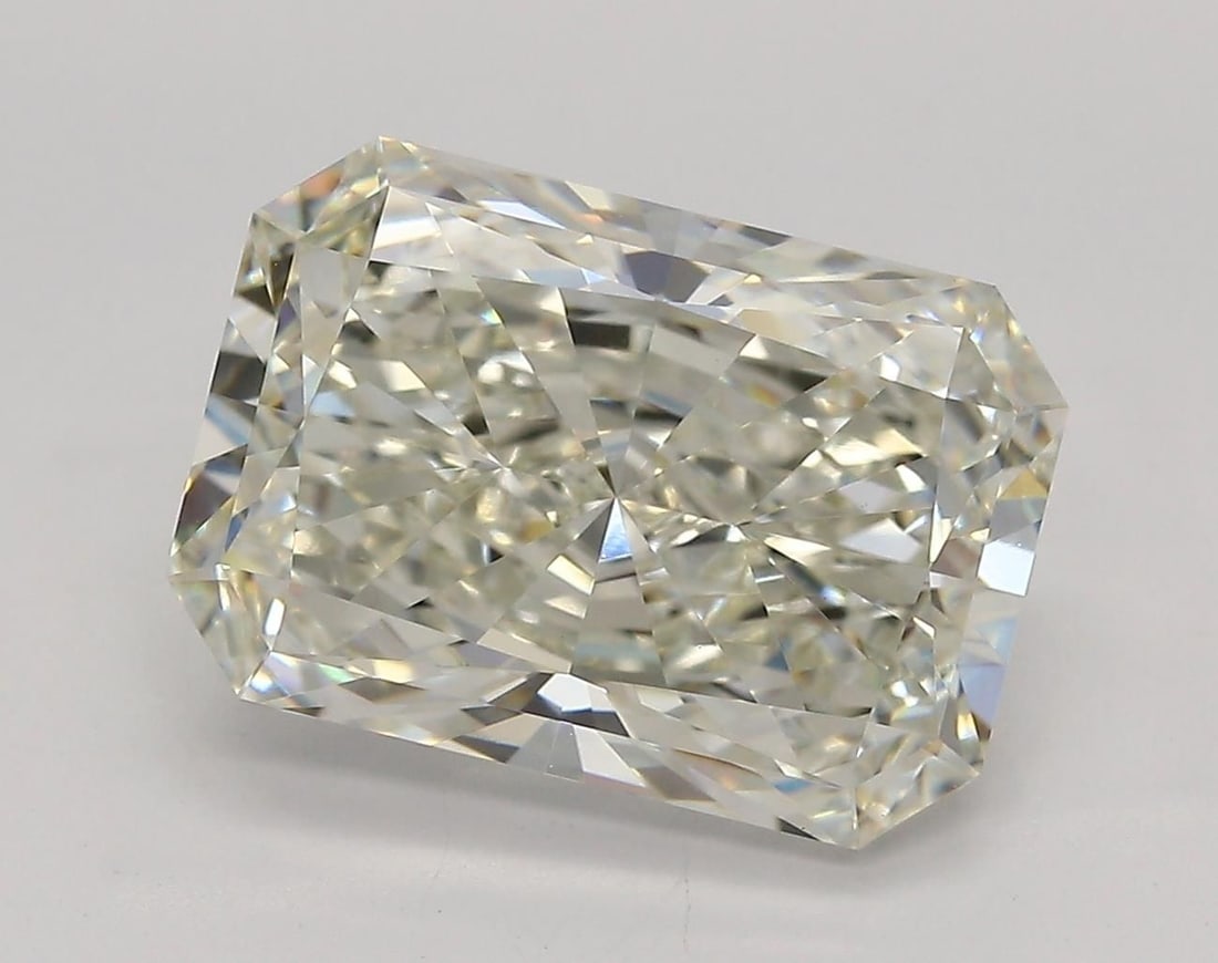 IGI Radiant 5.02ct G VVS2 - Loose Lab Diamond: IGI Radiant 5.02ct G VVS2 - Loose Lab Diamond Item Specifics: Source: This Is A Real Diamond Grown In A Lab Not Mined. Carat: 5.02 Cut: - Color: G Clarity: VVS2 Polish: EX Symmetry: EX Measurements: 1