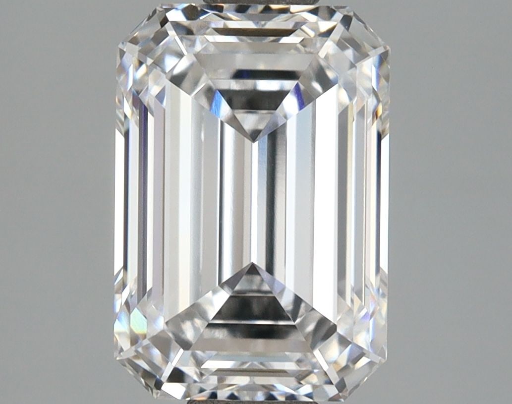 IGI Emerald 2.65ct D VVS1 - Loose Lab Diamond: IGI Emerald 2.65ct D VVS1 - Loose Lab Diamond Item Specifics: Source: This Is A Real Diamond Grown In A Lab Not Mined. Carat: 2.65 Cut: - Color: D Clarity: VVS1 Polish: EX Symmetry: EX Measurements: 9