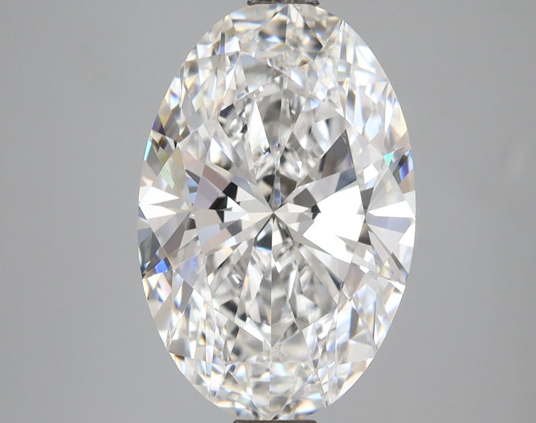 IGI Oval 4.56ct E VVS2 - Loose Lab Diamond: IGI Oval 4.56ct E VVS2 - Loose Lab Diamond Item Specifics: Source: This Is A Real Diamond Grown In A Lab Not Mined. Carat: 4.56 Cut: - Color: E Clarity: VVS2 Polish: EX Symmetry: EX Measurements: 13.8