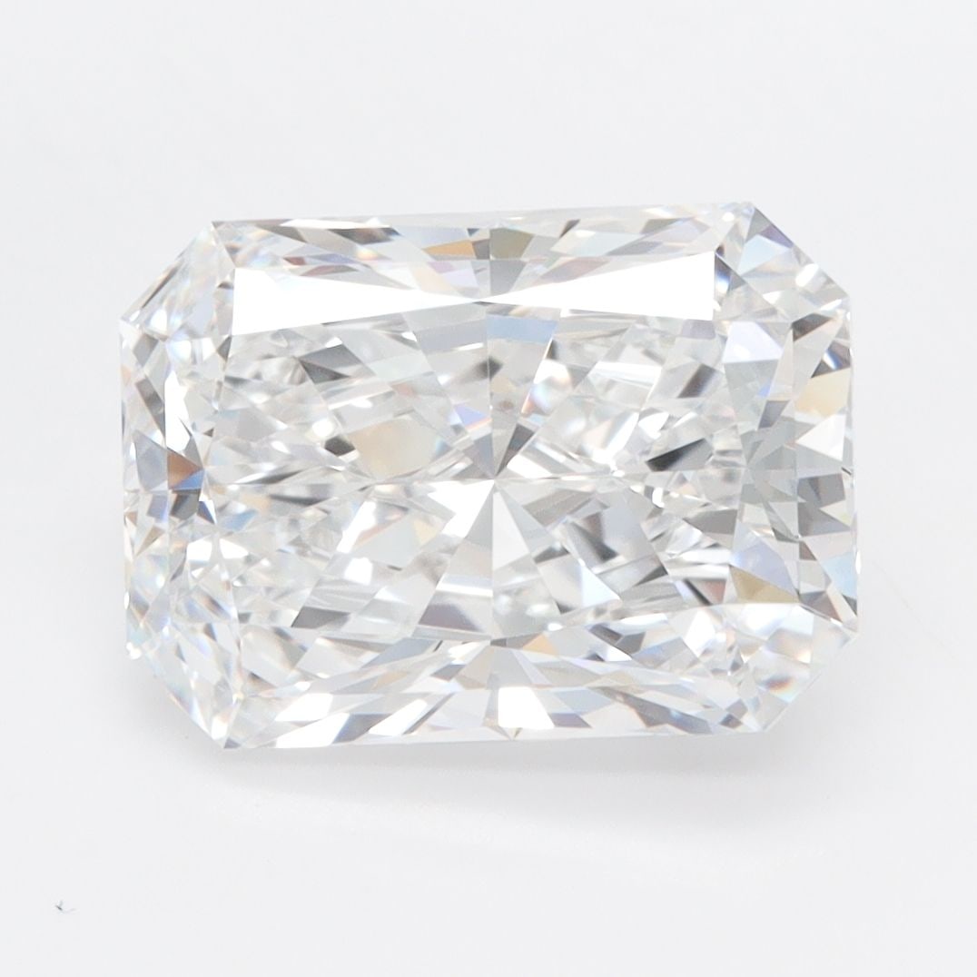 GIA Radiant 4.05ct E VVS2 - Loose Lab Diamond: GIA Radiant 4.05ct E VVS2 - Loose Lab Diamond Item Specifics: Source: This Is A Real Diamond Grown In A Lab Not Mined. Carat: 4.05 Cut: - Color: E Clarity: VVS2 Polish: EX Symmetry: EX Measurements: 1