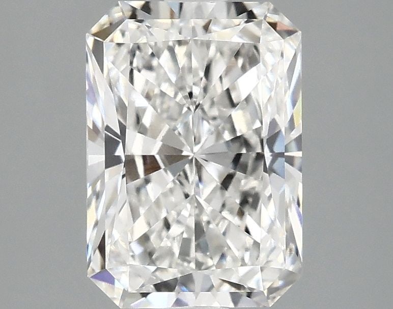 IGI Radiant 2.07ct E VVS2 - Loose Lab Diamond: IGI Radiant 2.07ct E VVS2 - Loose Lab Diamond Item Specifics: Source: This Is A Real Diamond Grown In A Lab Not Mined. Carat: 2.07 Cut: - Color: E Clarity: VVS2 Polish: EX Symmetry: EX Measurements: 8