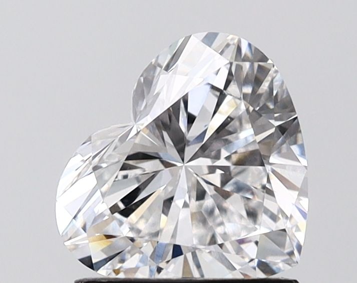 IGI Heart 1.5ct D VVS2 - Loose Lab Diamond: IGI Heart 1.5ct D VVS2 - Loose Lab Diamond Item Specifics: Source: This Is A Real Diamond Grown In A Lab Not Mined. Carat: 1.5 Cut: - Color: D Clarity: VVS2 Polish: EX Symmetry: EX Measurements: 7.11L