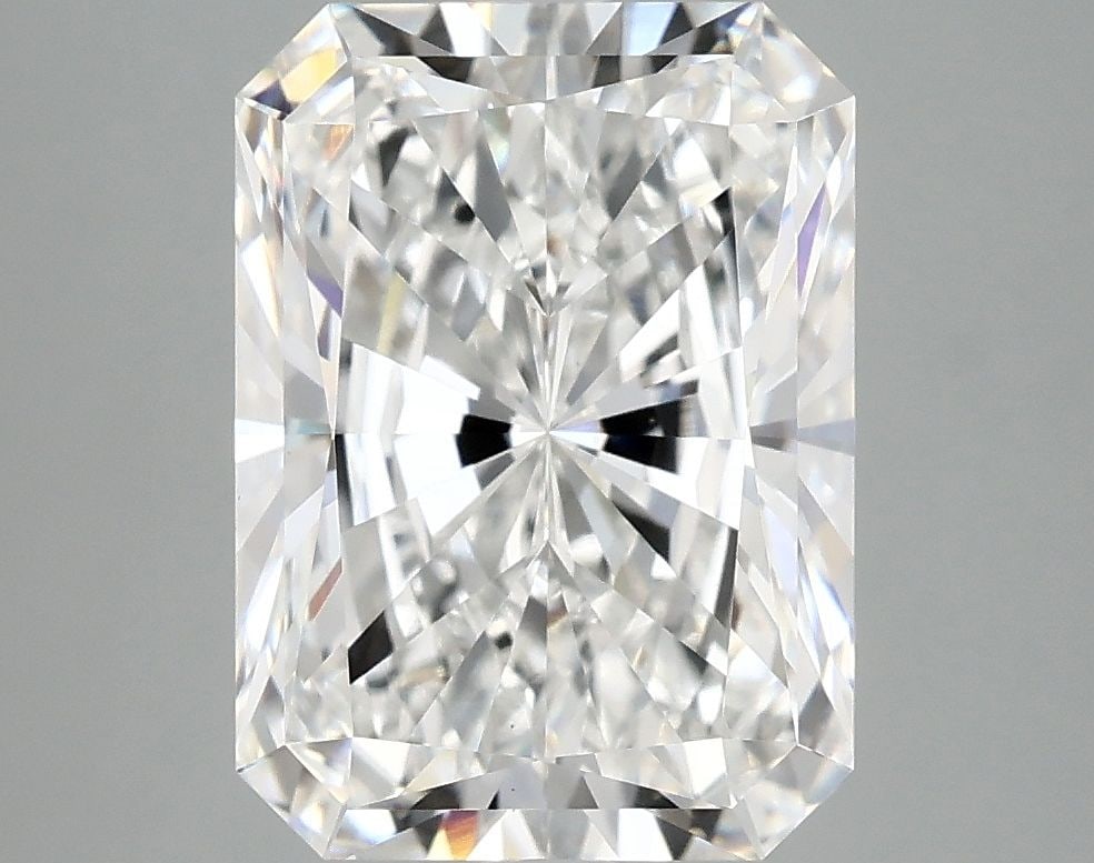 IGI Radiant 4.06ct D VVS2 - Loose Lab Diamond: IGI Radiant 4.06ct D VVS2 - Loose Lab Diamond Item Specifics: Source: This Is A Real Diamond Grown In A Lab Not Mined. Carat: 4.06 Cut: - Color: D Clarity: VVS2 Polish: EX Symmetry: EX Measurements: 1