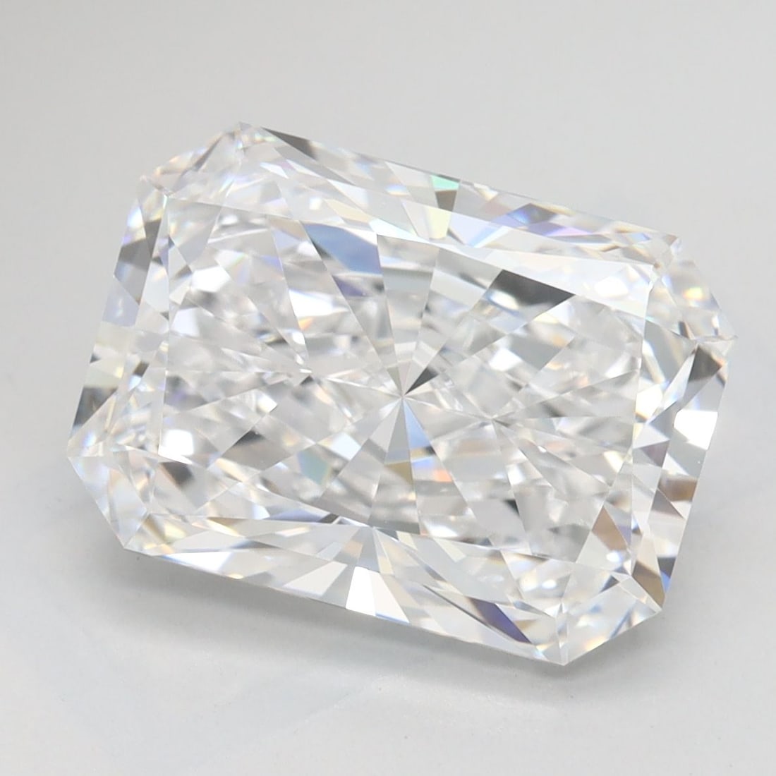 GIA Radiant 4.14ct D VVS1 - Loose Lab Diamond: GIA Radiant 4.14ct D VVS1 - Loose Lab Diamond Item Specifics: Source: This Is A Real Diamond Grown In A Lab Not Mined. Carat: 4.14 Cut: - Color: D Clarity: VVS1 Polish: EX Symmetry: EX Measurements: 1