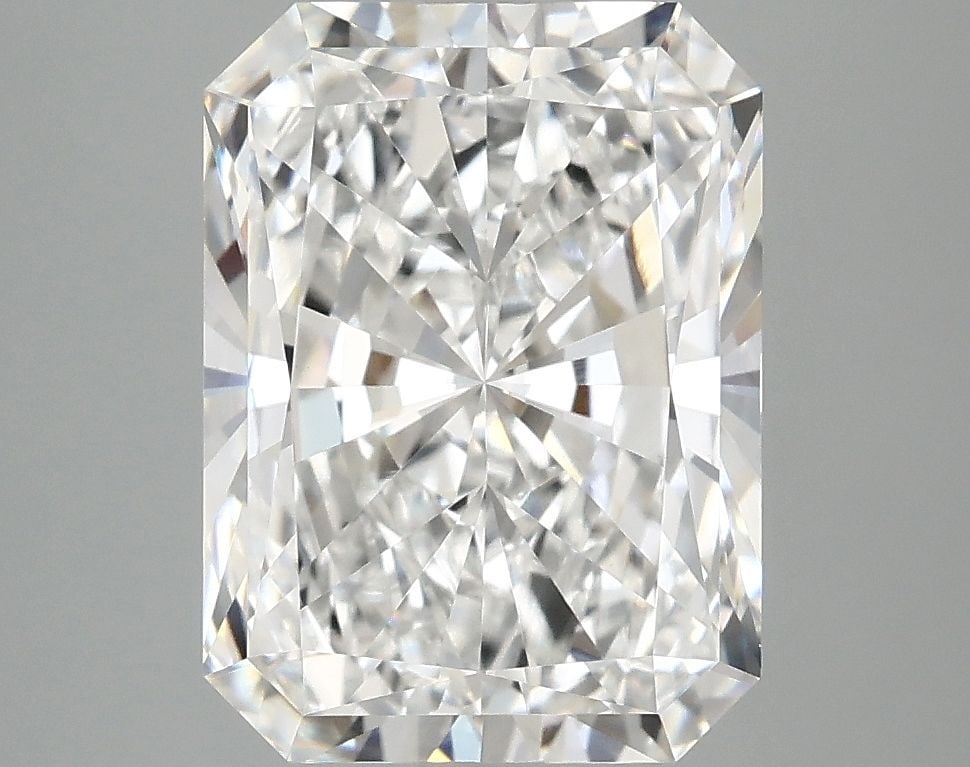 IGI Radiant 4.05ct E VVS2 - Loose Lab Diamond: IGI Radiant 4.05ct E VVS2 - Loose Lab Diamond Item Specifics: Source: This Is A Real Diamond Grown In A Lab Not Mined. Carat: 4.05 Cut: - Color: E Clarity: VVS2 Polish: EX Symmetry: EX Measurements: 1