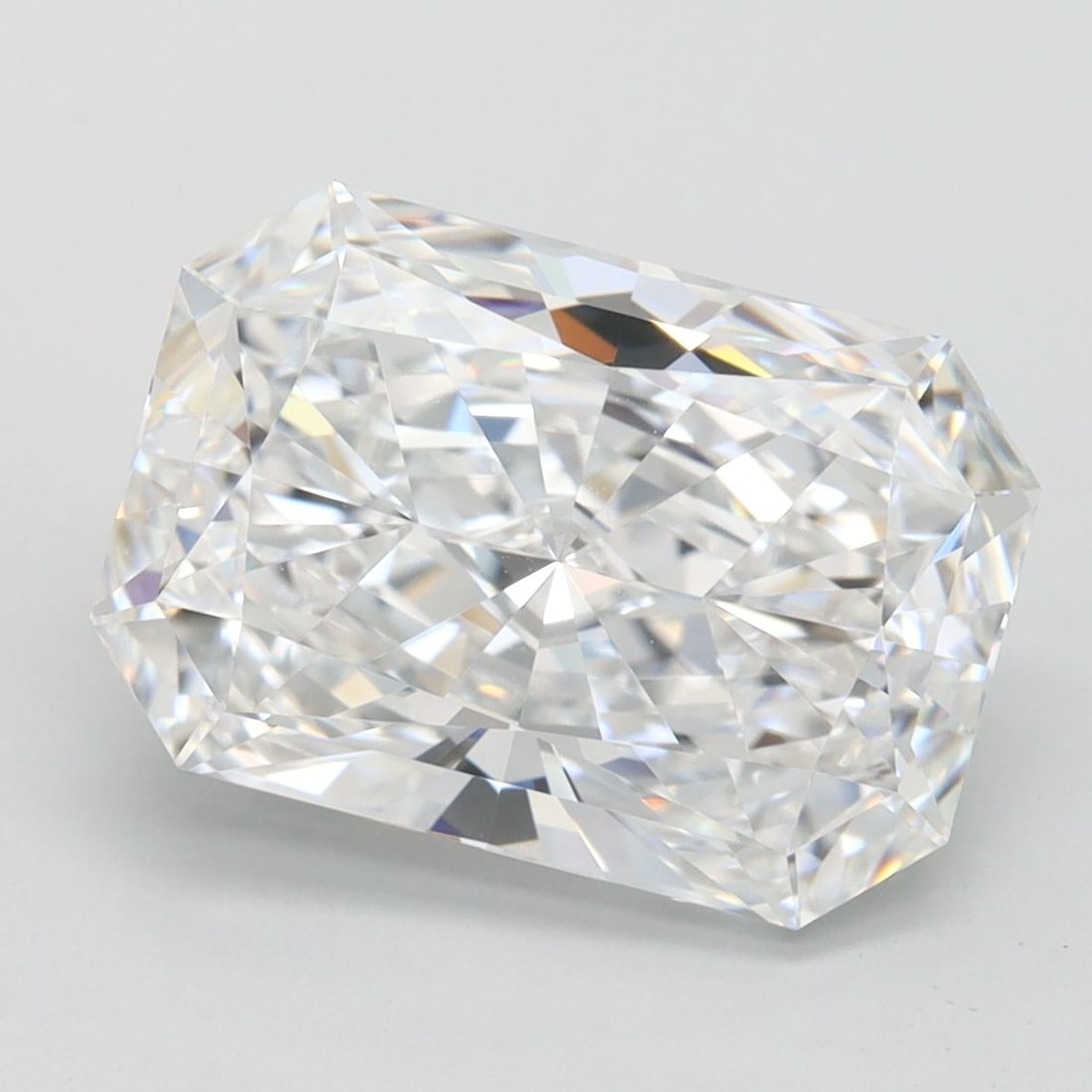 IGI Radiant 3.76ct D IF - Loose Lab Diamond: IGI Radiant 3.76ct D IF - Loose Lab Diamond Item Specifics: Source: This Is A Real Diamond Grown In A Lab Not Mined. Carat: 3.76 Cut: - Color: D Clarity: IF Polish: EX Symmetry: EX Measurements: