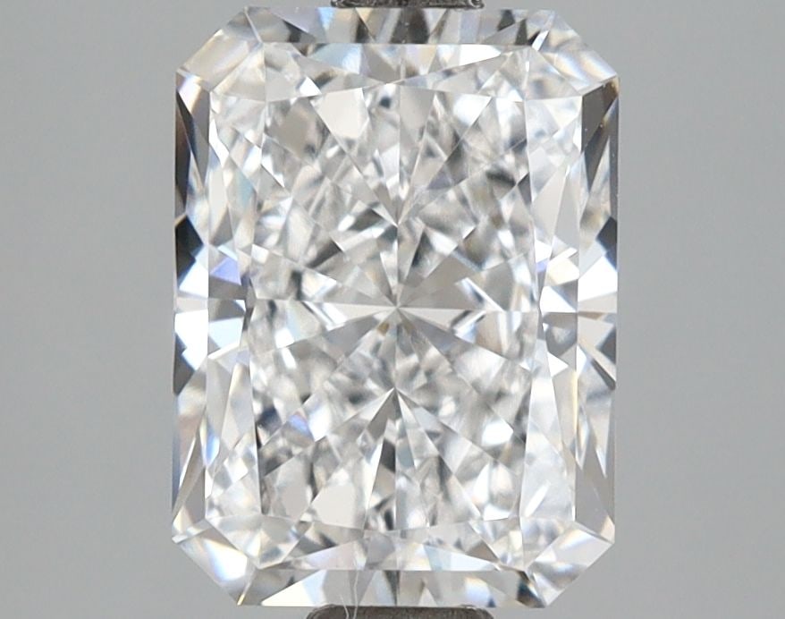 IGI Radiant 2.55ct E VVS2 - Loose Lab Diamond: IGI Radiant 2.55ct E VVS2 - Loose Lab Diamond Item Specifics: Source: This Is A Real Diamond Grown In A Lab Not Mined. Carat: 2.55 Cut: - Color: E Clarity: VVS2 Polish: EX Symmetry: EX Measurements: 9