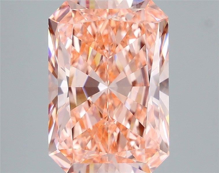 IGI Radiant 5.01ct Fancy Vivid Pink VVS2 - Loose Lab Diamond: IGI Radiant 5.01ct Fancy Vivid Pink VVS2 - Loose Lab Diamond Item Specifics: Source: This Is A Real Diamond Grown In A Lab Not Mined. Carat: 5.01 Cut: - Color: Fancy Vivid Pink Clarity: VVS2 Polish: