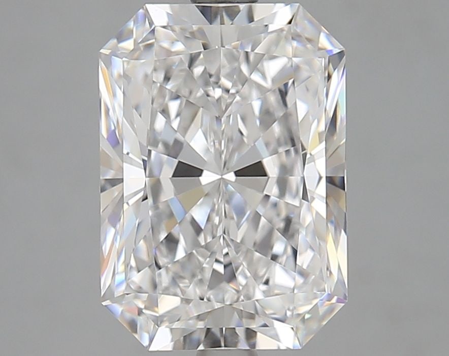 GIA Radiant 4.03ct D VVS2 - Loose Lab Diamond: GIA Radiant 4.03ct D VVS2 - Loose Lab Diamond Item Specifics: Source: This Is A Real Diamond Grown In A Lab Not Mined. Carat: 4.03 Cut: - Color: D Clarity: VVS2 Polish: EX Symmetry: EX Measurements: 1