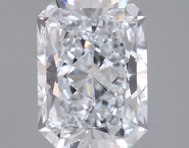 IGI Radiant 1.57ct D VVS1 - Loose Lab Diamond: IGI Radiant 1.57ct D VVS1 - Loose Lab Diamond Item Specifics: Source: This Is A Real Diamond Grown In A Lab Not Mined. Carat: 1.57 Cut: - Color: D Clarity: VVS1 Polish: EX Symmetry: EX Measurements: 7