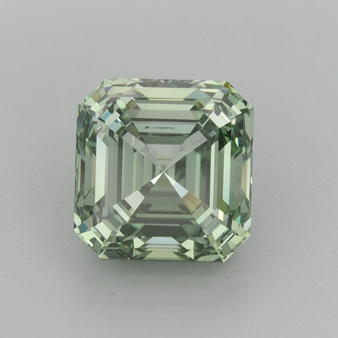 IGI Asscher 3.1ct Fancy Vivid Green VVS2 - Loose Lab Diamond: IGI Asscher 3.1ct Fancy Vivid Green VVS2 - Loose Lab Diamond Item Specifics: Source: This Is A Real Diamond Grown In A Lab Not Mined. Carat: 3.1 Cut: - Color: Fancy Vivid Green Clarity: VVS2 Polish: