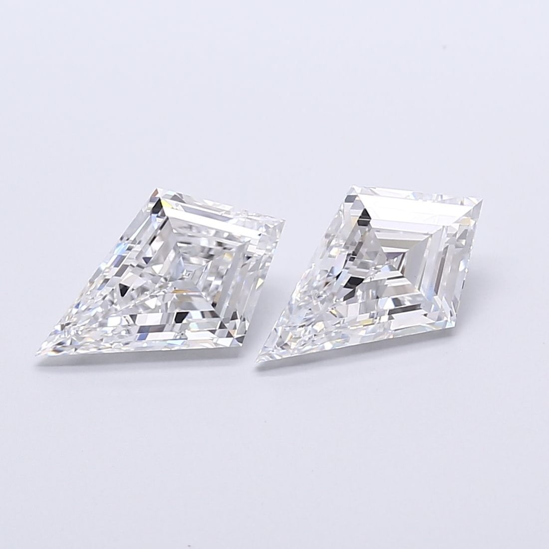 IGI Kite 2.02ct D VVS2 - Loose Lab Diamond: IGI Kite 2.02ct D VVS2 - Loose Lab Diamond Item Specifics: Source: This Is A Real Diamond Grown In A Lab Not Mined. Carat: 2.02 Cut: - Color: D Clarity: VVS2 Polish: EX Symmetry: EX Measurements: