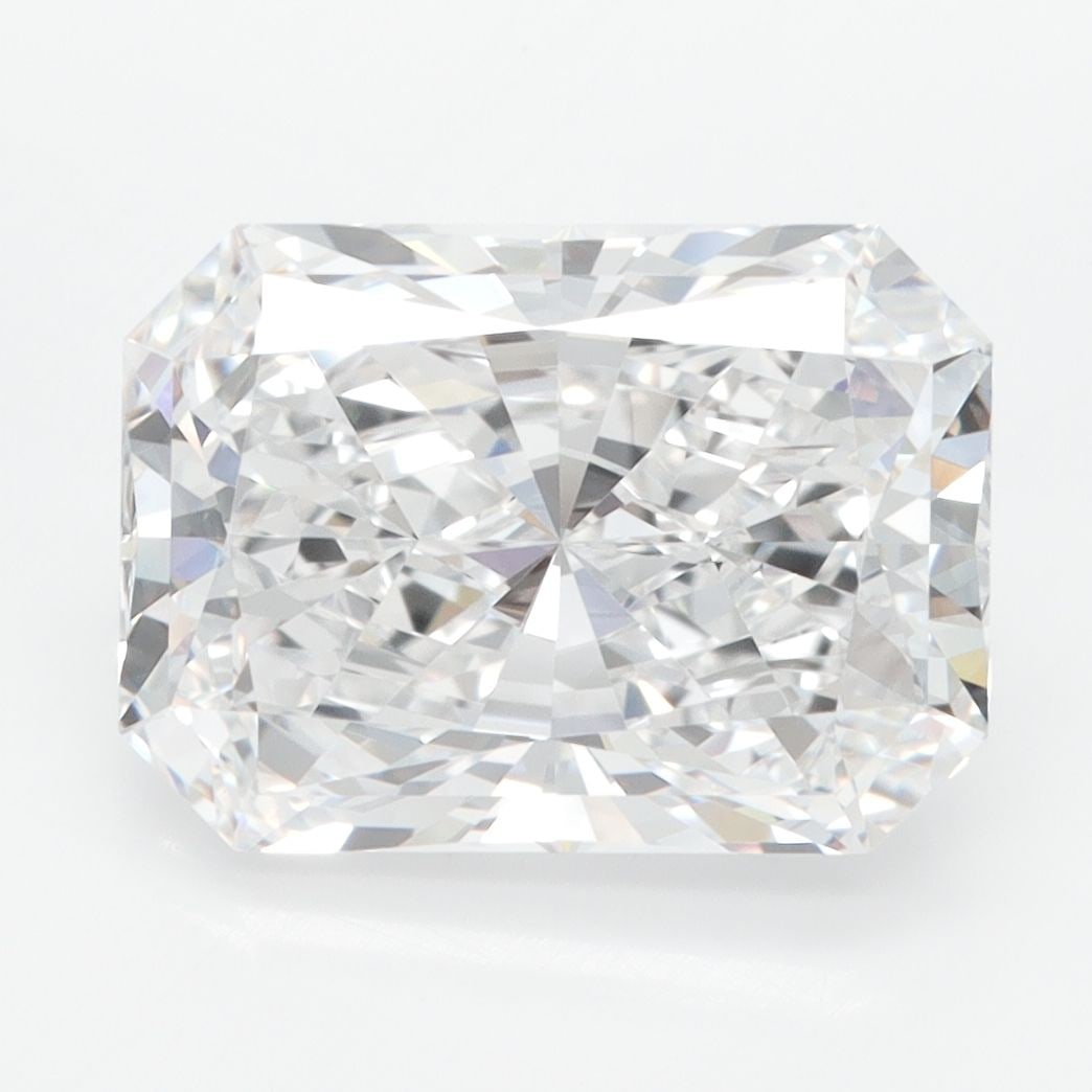 GIA Radiant 4.33ct D VVS2 - Loose Lab Diamond: GIA Radiant 4.33ct D VVS2 - Loose Lab Diamond Item Specifics: Source: This Is A Real Diamond Grown In A Lab Not Mined. Carat: 4.33 Cut: - Color: D Clarity: VVS2 Polish: EX Symmetry: EX Measurements: