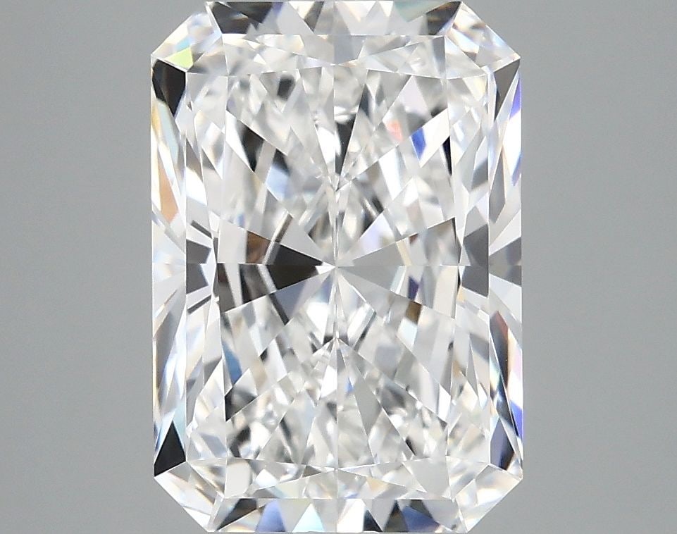 IGI Radiant 4.08ct D VVS2 - Loose Lab Diamond: IGI Radiant 4.08ct D VVS2 - Loose Lab Diamond Item Specifics: Source: This Is A Real Diamond Grown In A Lab Not Mined. Carat: 4.08 Cut: - Color: D Clarity: VVS2 Polish: EX Symmetry: EX Measurements: 1