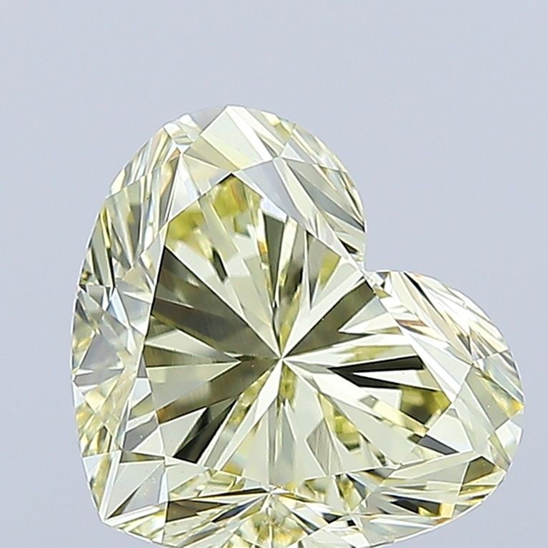 IGI Heart 3.62ct Fancy Yellow VVS2 - Loose Lab Diamond: IGI Heart 3.62ct Fancy Yellow VVS2 - Loose Lab Diamond Item Specifics: Source: This Is A Real Diamond Grown In A Lab Not Mined. Carat: 3.62 Cut: - Color: Fancy Yellow Clarity: VVS2 Polish: EX Symmetry