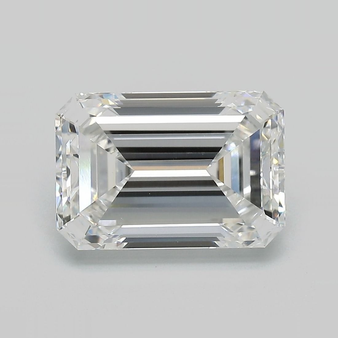 IGI Emerald 5.53ct E VVS2 - Loose Lab Diamond: IGI Emerald 5.53ct E VVS2 - Loose Lab Diamond Item Specifics: Source: This Is A Real Diamond Grown In A Lab Not Mined. Carat: 5.53 Cut: - Color: E Clarity: VVS2 Polish: EX Symmetry: EX Measurements: 1