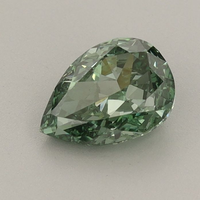IGI Pear 0.8ct Fancy Vivid Green VVS2 - Loose Lab Diamond: IGI Pear 0.8ct Fancy Vivid Green VVS2 - Loose Lab Diamond Item Specifics: Source: This Is A Real Diamond Grown In A Lab Not Mined. Carat: 0.8 Cut: - Color: Fancy Vivid Green Clarity: VVS2 Polish: VG