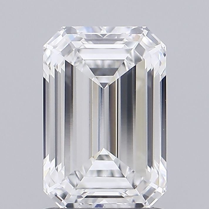 IGI Emerald 1.54ct E VVS2 - Loose Lab Diamond: IGI Emerald 1.54ct E VVS2 - Loose Lab Diamond Item Specifics: Source: This Is A Real Diamond Grown In A Lab Not Mined. Carat: 1.54 Cut: - Color: E Clarity: VVS2 Polish: EX Symmetry: EX Measurements: 8