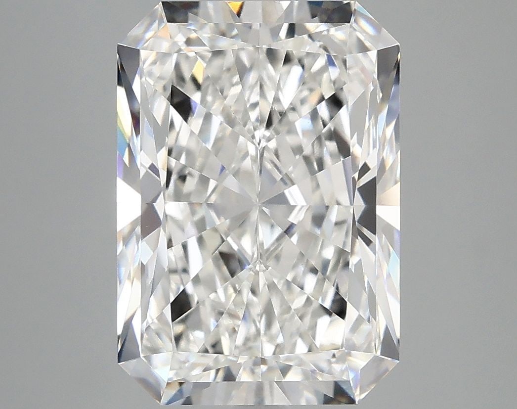 IGI Radiant 4.98ct E VVS2 - Loose Lab Diamond: IGI Radiant 4.98ct E VVS2 - Loose Lab Diamond Item Specifics: Source: This Is A Real Diamond Grown In A Lab Not Mined. Carat: 4.98 Cut: - Color: E Clarity: VVS2 Polish: EX Symmetry: EX Measurements: