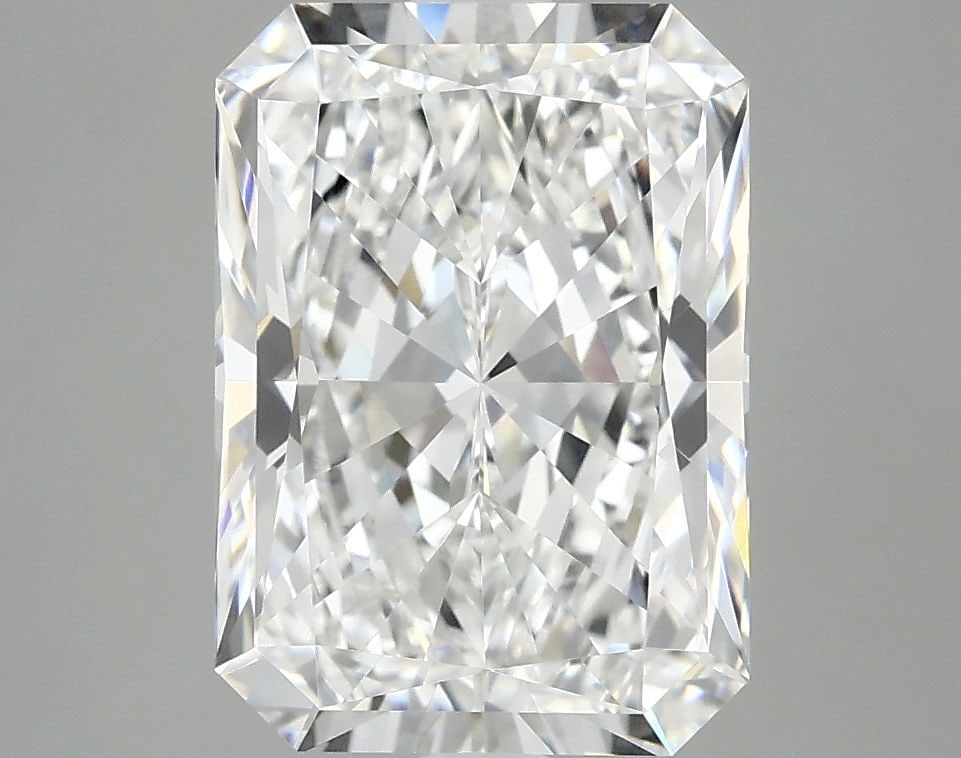 IGI Radiant 3.99ct D VVS2 - Loose Lab Diamond: IGI Radiant 3.99ct D VVS2 - Loose Lab Diamond Item Specifics: Source: This Is A Real Diamond Grown In A Lab Not Mined. Carat: 3.99 Cut: - Color: D Clarity: VVS2 Polish: EX Symmetry: EX Measurements: