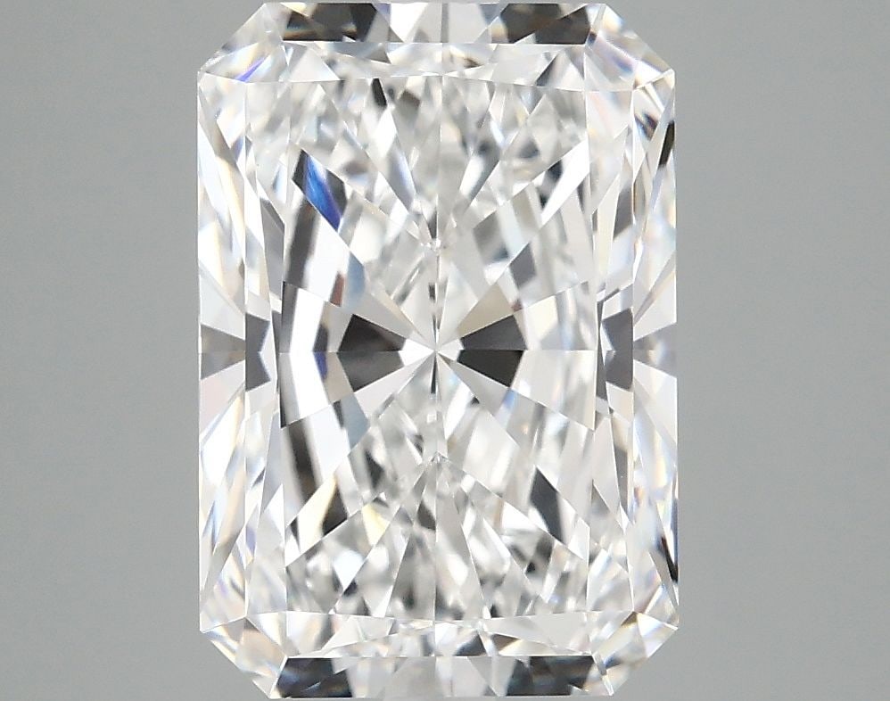 IGI Radiant 4.05ct E VVS2 - Loose Lab Diamond: IGI Radiant 4.05ct E VVS2 - Loose Lab Diamond Item Specifics: Source: This Is A Real Diamond Grown In A Lab Not Mined. Carat: 4.05 Cut: - Color: E Clarity: VVS2 Polish: EX Symmetry: EX Measurements: 1
