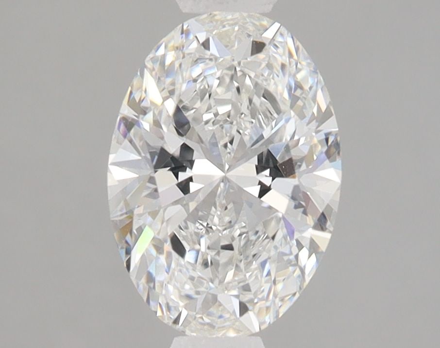 IGI Oval 1.59ct E VVS2 - Loose Lab Diamond: IGI Oval 1.59ct E VVS2 - Loose Lab Diamond Item Specifics: Source: This Is A Real Diamond Grown In A Lab Not Mined. Carat: 1.59 Cut: - Color: E Clarity: VVS2 Polish: EX Symmetry: EX Measurements: 9.42