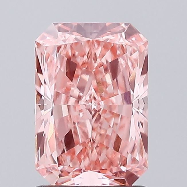 IGI Radiant 1.52ct Fancy Vivid Pink VVS2 - Loose Lab Diamond: IGI Radiant 1.52ct Fancy Vivid Pink VVS2 - Loose Lab Diamond Item Specifics: Source: This Is A Real Diamond Grown In A Lab Not Mined. Carat: 1.52 Cut: - Color: Fancy Vivid Pink Clarity: VVS2 Polish: