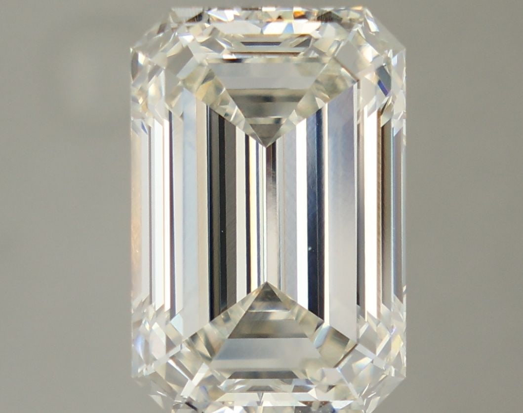 IGI Emerald 5.05ct Fancy Intense Pink VVS2 - Loose Lab Diamond: IGI Emerald 5.05ct Fancy Intense Pink VVS2 - Loose Lab Diamond Item Specifics: Source: This Is A Real Diamond Grown In A Lab Not Mined. Carat: 5.05 Cut: - Color: Fancy Intense Pink Clarity: VVS2 Polis