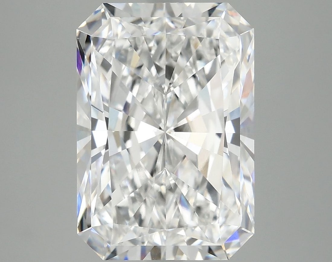 IGI Radiant 5.07ct E VVS2 - Loose Lab Diamond: IGI Radiant 5.07ct E VVS2 - Loose Lab Diamond Item Specifics: Source: This Is A Real Diamond Grown In A Lab Not Mined. Carat: 5.07 Cut: - Color: E Clarity: VVS2 Polish: EX Symmetry: EX Measurements: 1