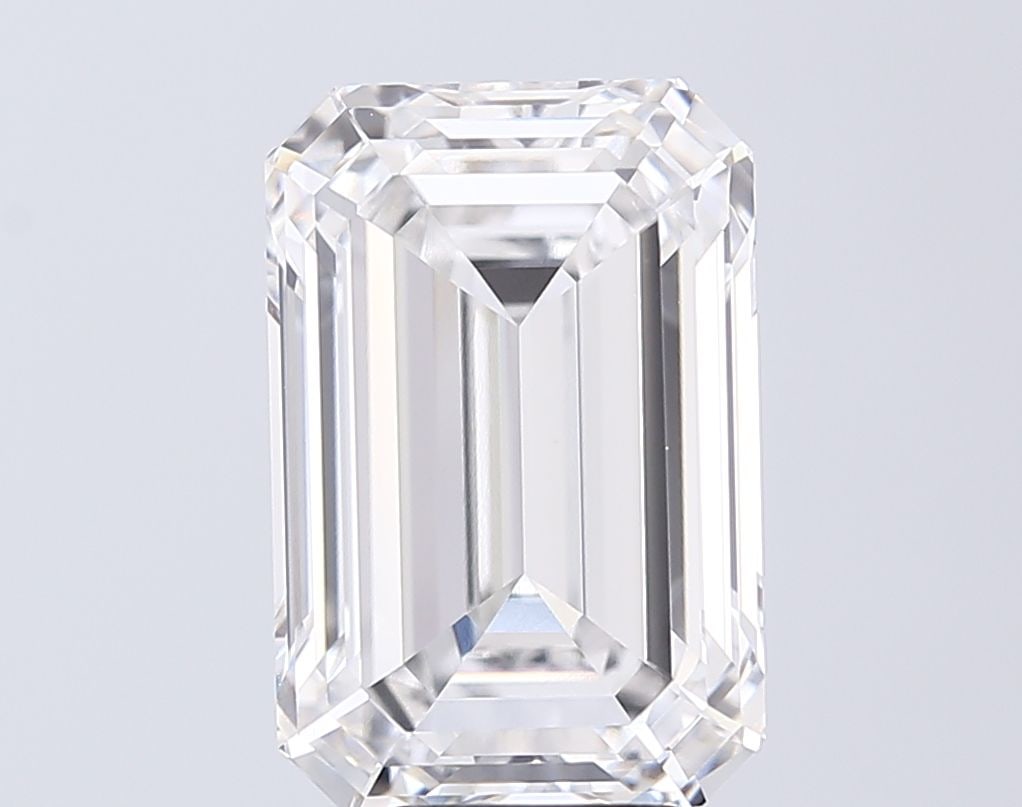 IGI Emerald 7.05ct E VVS1 - Loose Lab Diamond: IGI Emerald 7.05ct E VVS1 - Loose Lab Diamond Item Specifics: Source: This Is A Real Diamond Grown In A Lab Not Mined. Carat: 7.05 Cut: - Color: E Clarity: VVS1 Polish: EX Symmetry: EX Measurements: 1
