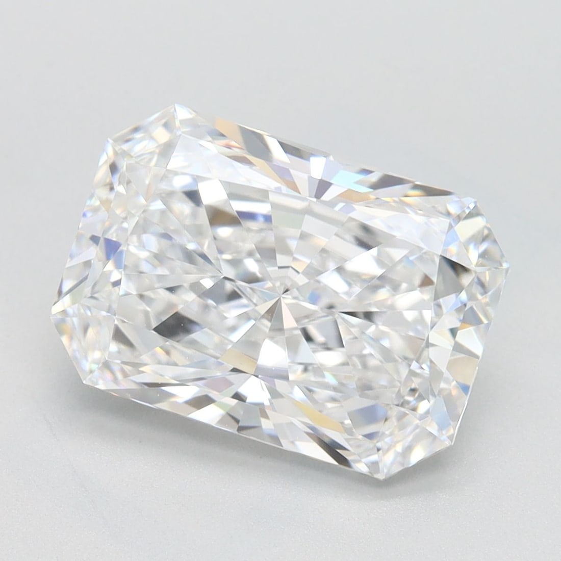 IGI Radiant 3.5ct D IF - Loose Lab Diamond: IGI Radiant 3.5ct D IF - Loose Lab Diamond Item Specifics: Source: This Is A Real Diamond Grown In A Lab Not Mined. Carat: 3.5 Cut: - Color: D Clarity: IF Polish: EX Symmetry: EX Measurements: 10.79L 