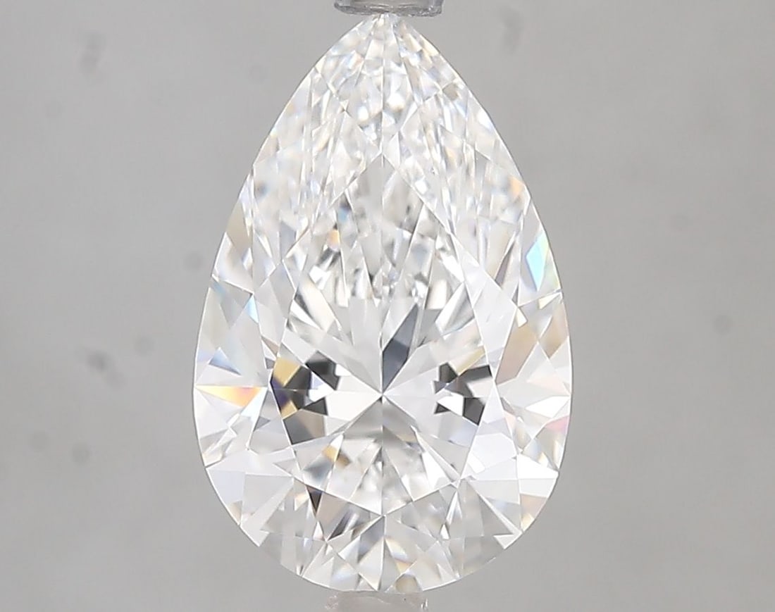 IGI Pear 2.86ct E VVS2 - Loose Lab Diamond: IGI Pear 2.86ct E VVS2 - Loose Lab Diamond Item Specifics: Source: This Is A Real Diamond Grown In A Lab Not Mined. Carat: 2.86 Cut: - Color: E Clarity: VVS2 Polish: EX Symmetry: VG Measurements: 12.4