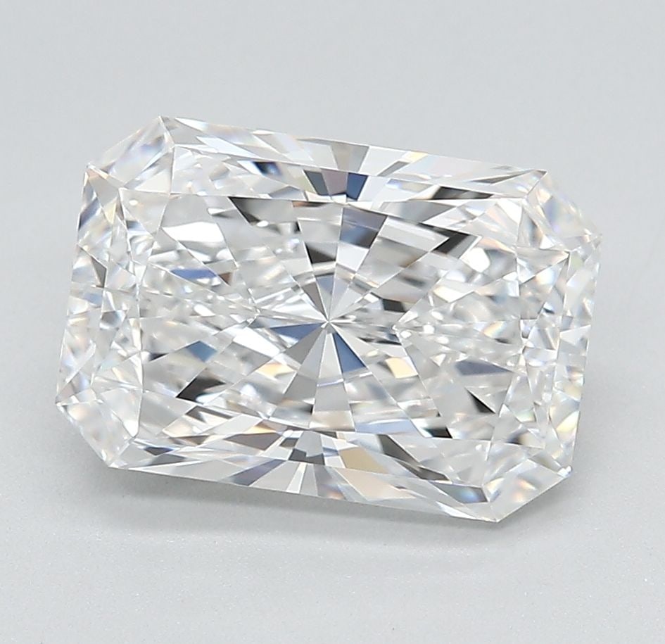 GIA Radiant 3.2ct D VVS1 - Loose Lab Diamond: GIA Radiant 3.2ct D VVS1 - Loose Lab Diamond Item Specifics: Source: This Is A Real Diamond Grown In A Lab Not Mined. Carat: 3.2 Cut: - Color: D Clarity: VVS1 Polish: EX Symmetry: EX Measurements: 11.