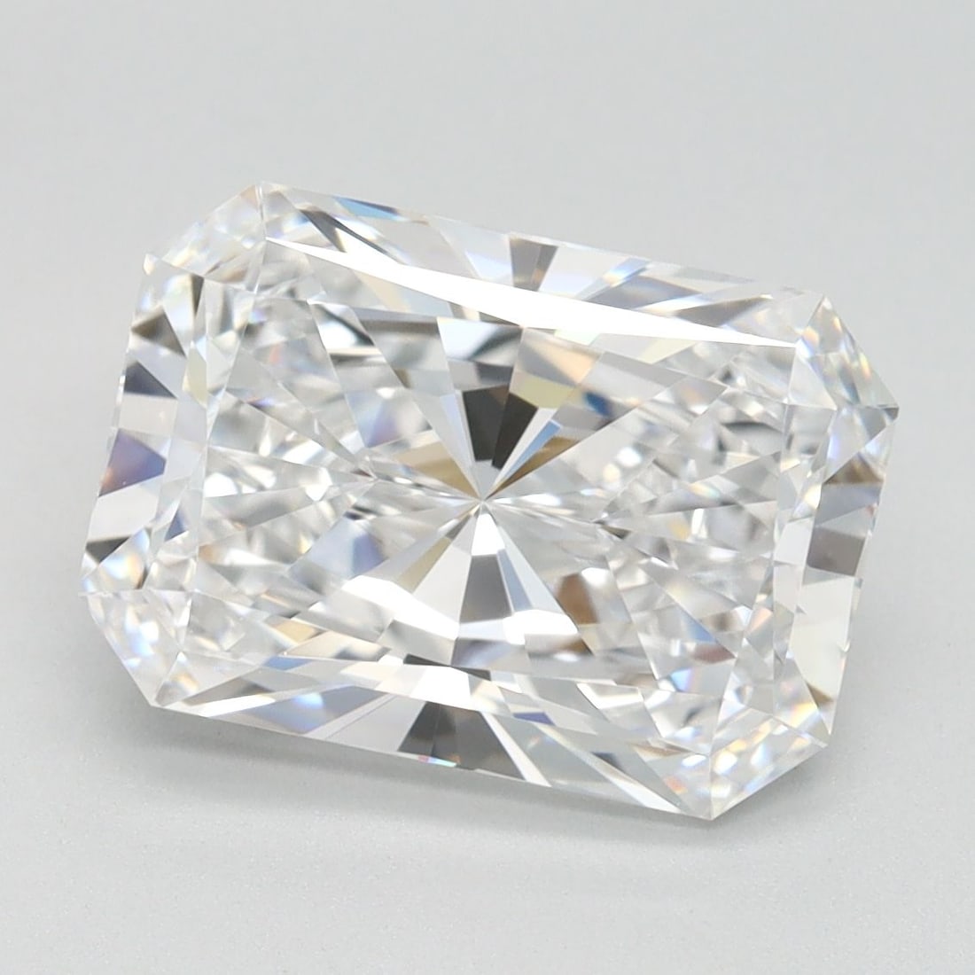 IGI Radiant 3.08ct D FL - Loose Lab Diamond: IGI Radiant 3.08ct D FL - Loose Lab Diamond Item Specifics: Source: This Is A Real Diamond Grown In A Lab Not Mined. Carat: 3.08 Cut: - Color: D Clarity: FL Polish: EX Symmetry: EX Measurements: 10.43