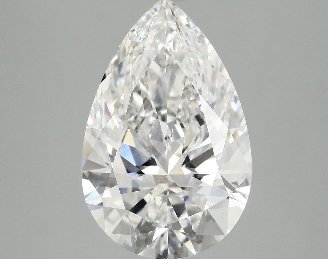 IGI Pear 3.96ct E VVS2 - Loose Lab Diamond: IGI Pear 3.96ct E VVS2 - Loose Lab Diamond Item Specifics: Source: This Is A Real Diamond Grown In A Lab Not Mined. Carat: 3.96 Cut: - Color: E Clarity: VVS2 Polish: EX Symmetry: EX Measurements: 13.8