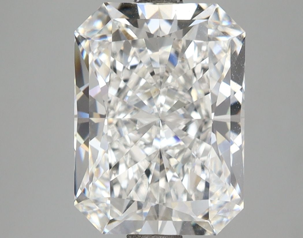 IGI Radiant 4.07ct D VVS2 - Loose Lab Diamond: IGI Radiant 4.07ct D VVS2 - Loose Lab Diamond Item Specifics: Source: This Is A Real Diamond Grown In A Lab Not Mined. Carat: 4.07 Cut: - Color: D Clarity: VVS2 Polish: EX Symmetry: EX Measurements: 1