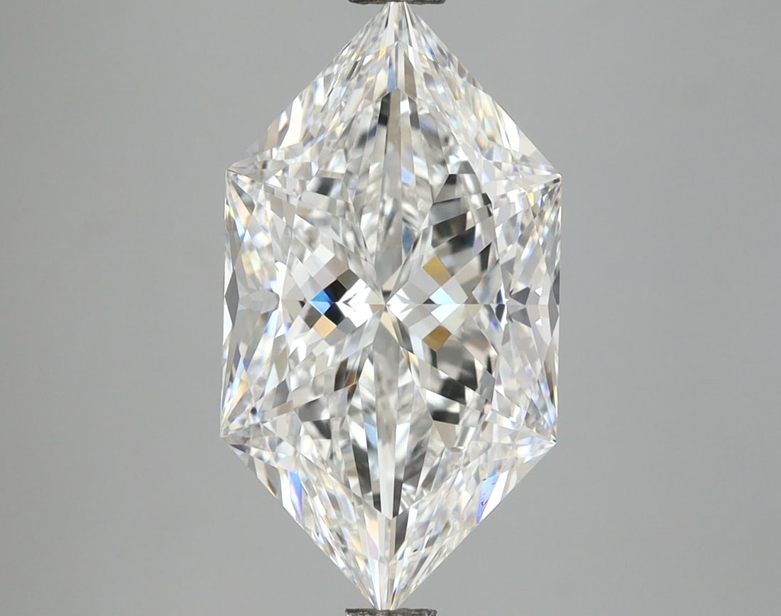 IGI Hexagonal 4.57ct F VVS2 - Loose Lab Diamond: IGI Hexagonal 4.57ct F VVS2 - Loose Lab Diamond Item Specifics: Source: This Is A Real Diamond Grown In A Lab Not Mined. Carat: 4.57 Cut: - Color: F Clarity: VVS2 Polish: EX Symmetry: EX Measurements: