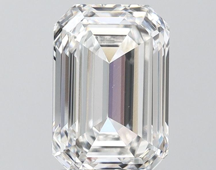IGI Emerald 2.04ct E VVS1 - Loose Lab Diamond: IGI Emerald 2.04ct E VVS1 - Loose Lab Diamond Item Specifics: Source: This Is A Real Diamond Grown In A Lab Not Mined. Carat: 2.04 Cut: - Color: E Clarity: VVS1 Polish: EX Symmetry: EX Measurements: 8