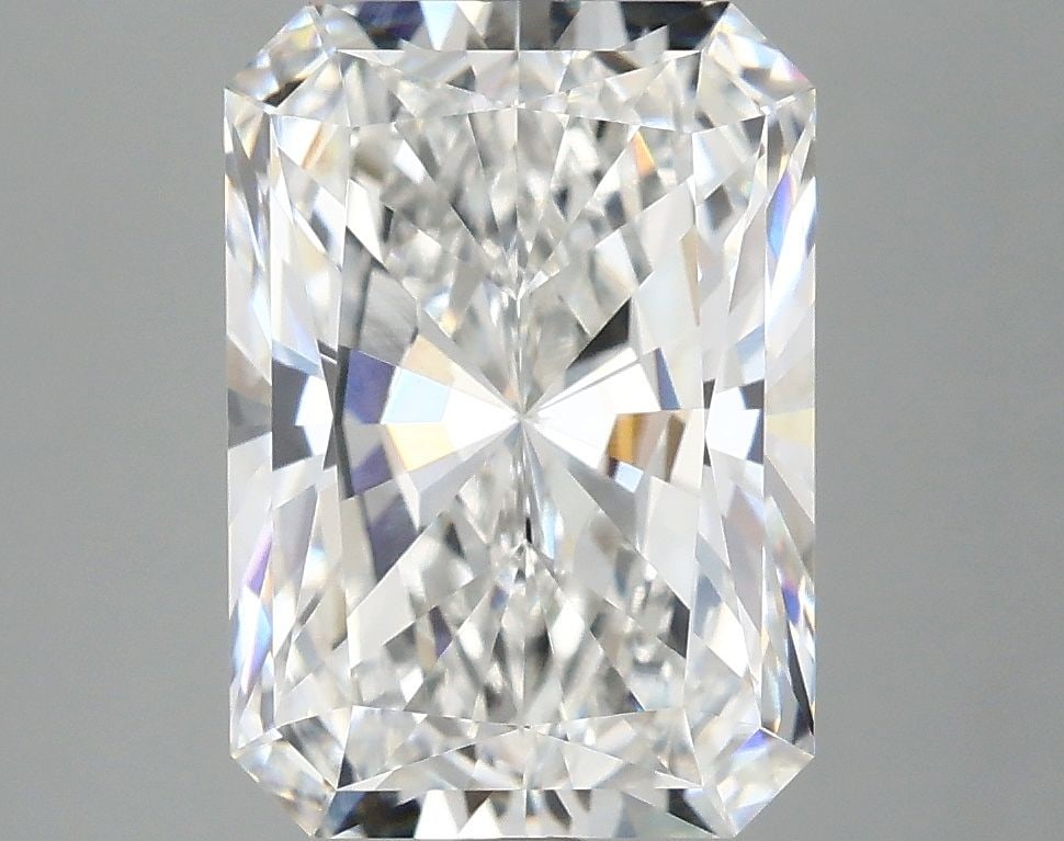 IGI Radiant 4.05ct E VVS2 - Loose Lab Diamond: IGI Radiant 4.05ct E VVS2 - Loose Lab Diamond Item Specifics: Source: This Is A Real Diamond Grown In A Lab Not Mined. Carat: 4.05 Cut: - Color: E Clarity: VVS2 Polish: EX Symmetry: EX Measurements: 1